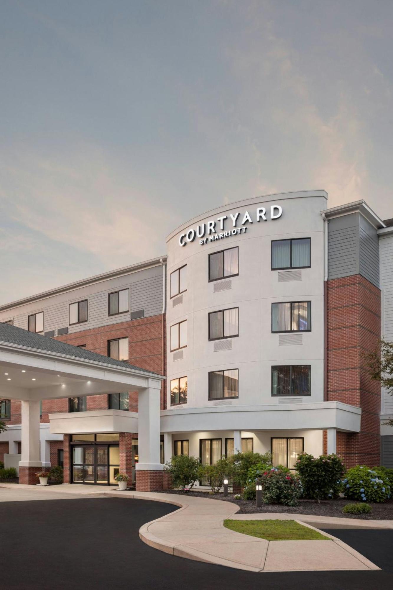 Courtyard Portland Airport South Portland Exterior foto